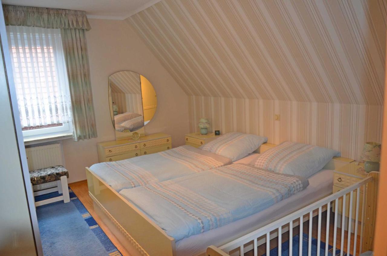 Ferienwohnung Kleinhaus, 95008 Rhauderfehn Extérieur photo