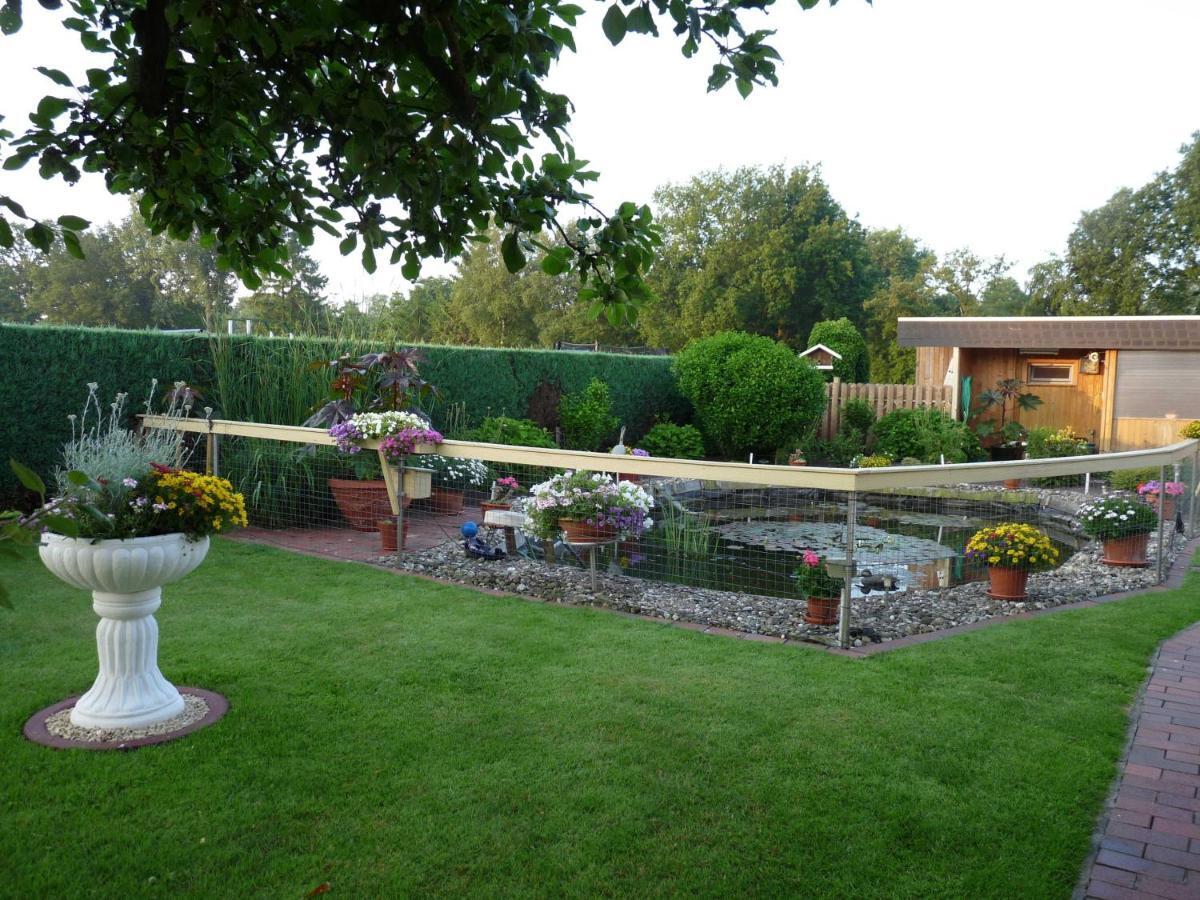 Ferienwohnung Kleinhaus, 95008 Rhauderfehn Extérieur photo